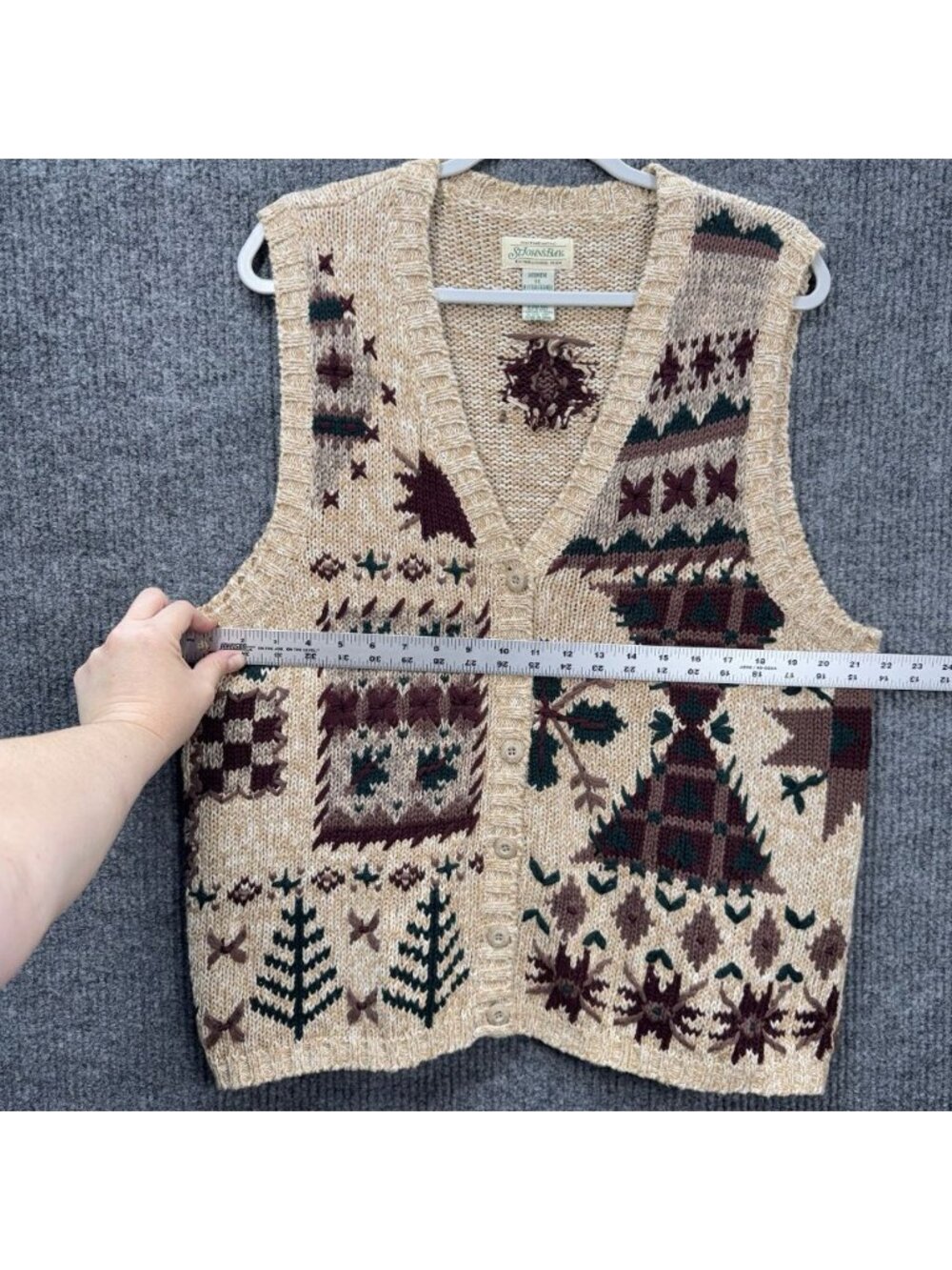 Vintage St Johns Bay Knit Sweater Vest Womens 1X Tan Burgundy Button V-Neck Tree - Picture 6 of 7